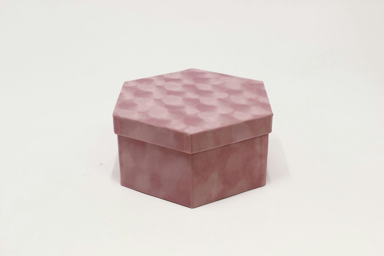 Коробка Велюр шестиугольник 23.5x21x11 см розовый (Арт) 4829655-1