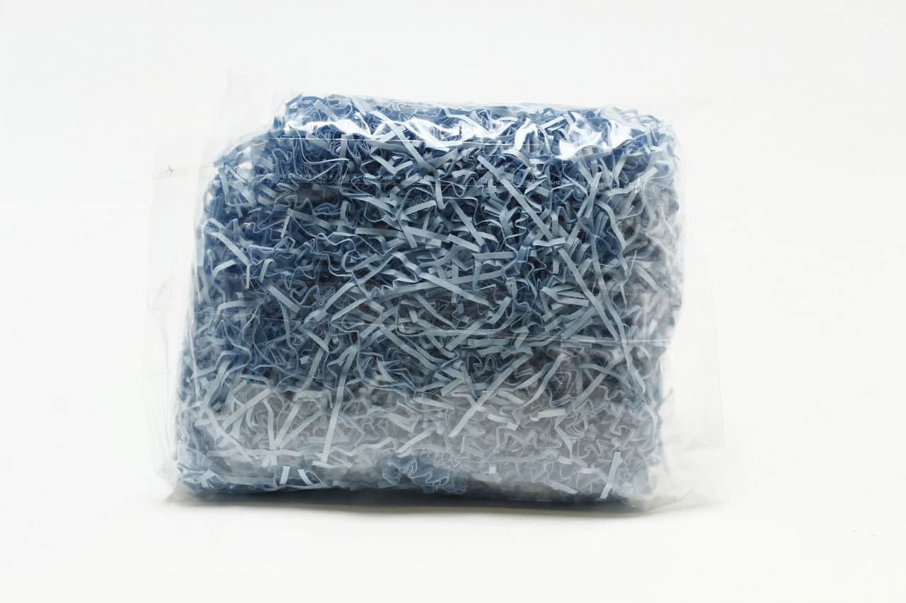 Бумажный наполнитель Голубой лёд, арт. 037, 50 грамм, 2мм
